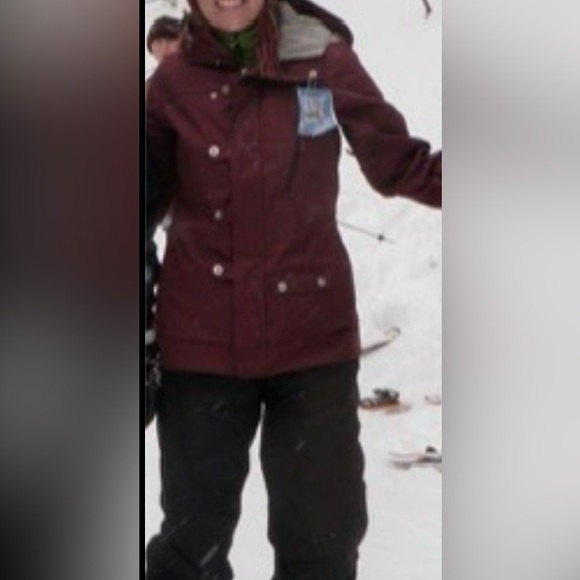 BURTON SKI/ SNOWBOARD JACKET 🧥SIZE SMALL  ⛷️ EXCELLENT condition, worn one time. - Picture 2 of 16